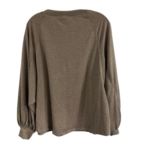 Kylie Paige Soft Knit Crewneck Long-sleeve Pullover Top  in Mocha Size Large NEW - Picture 2 of 8